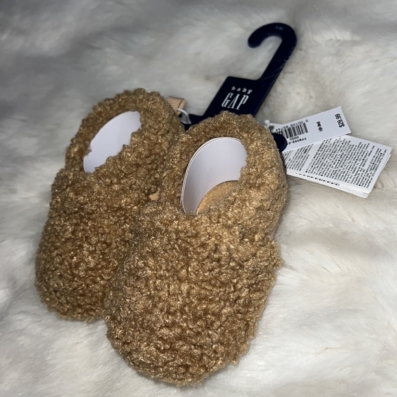 Gap Baby Sherpa Booties - Picture 3 of 3